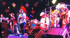 Jethro Tull Live At Montreux Blu Ray – A full stage shot of the band