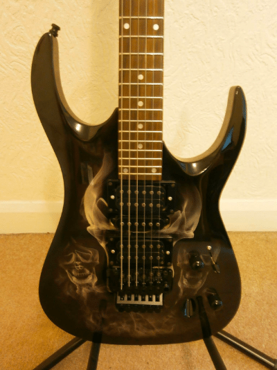 Sparta UK - Tony Foster's custom painted Tao guitar