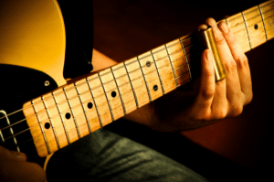 Best Guitar Slides For Beginners - Featured Image